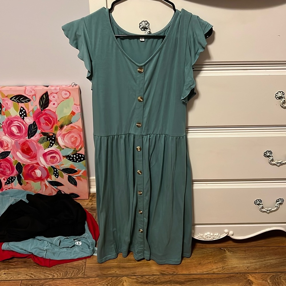 Dress!